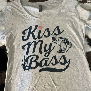 Kiss my bass tee